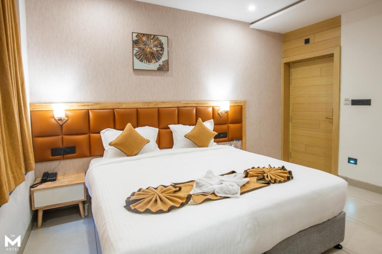 The M Hotel Rāipur Dış mekan fotoğraf